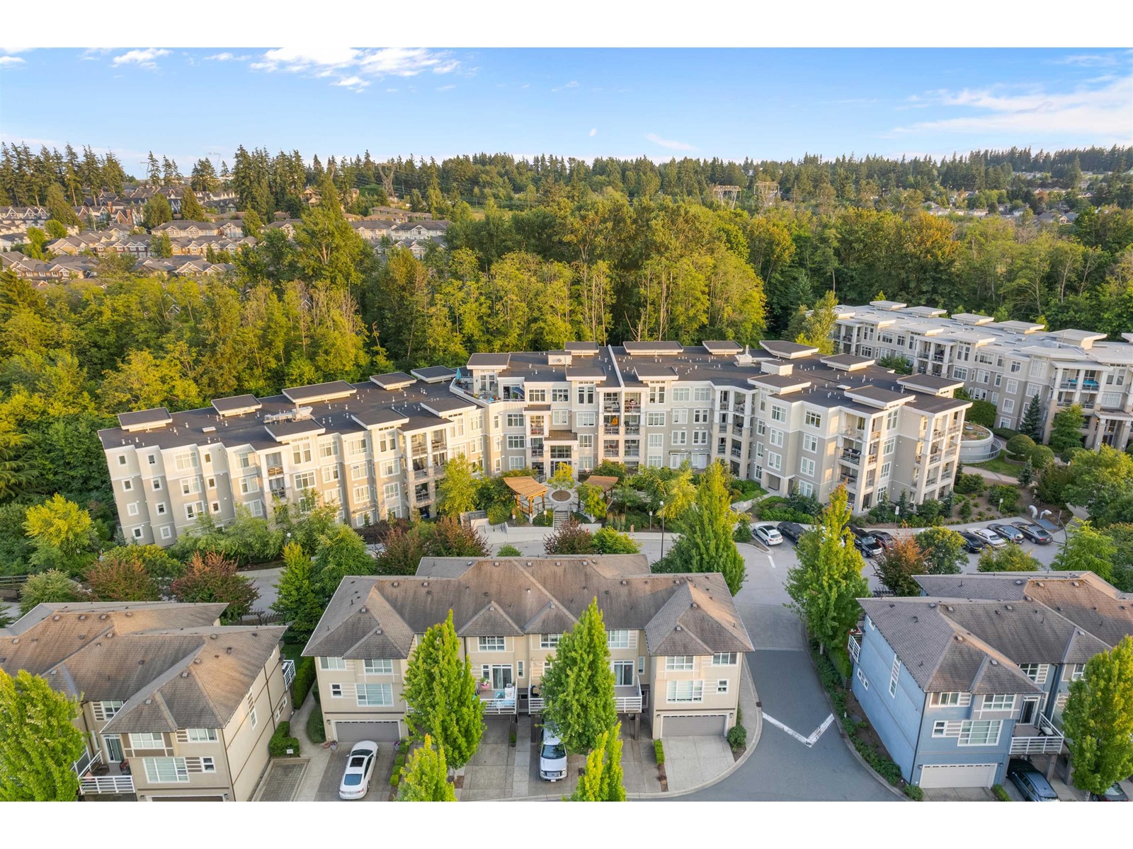 110 15436 31 Avenue, Surrey, British Columbia  V3Z 1H3 - Photo 1 - R2978120