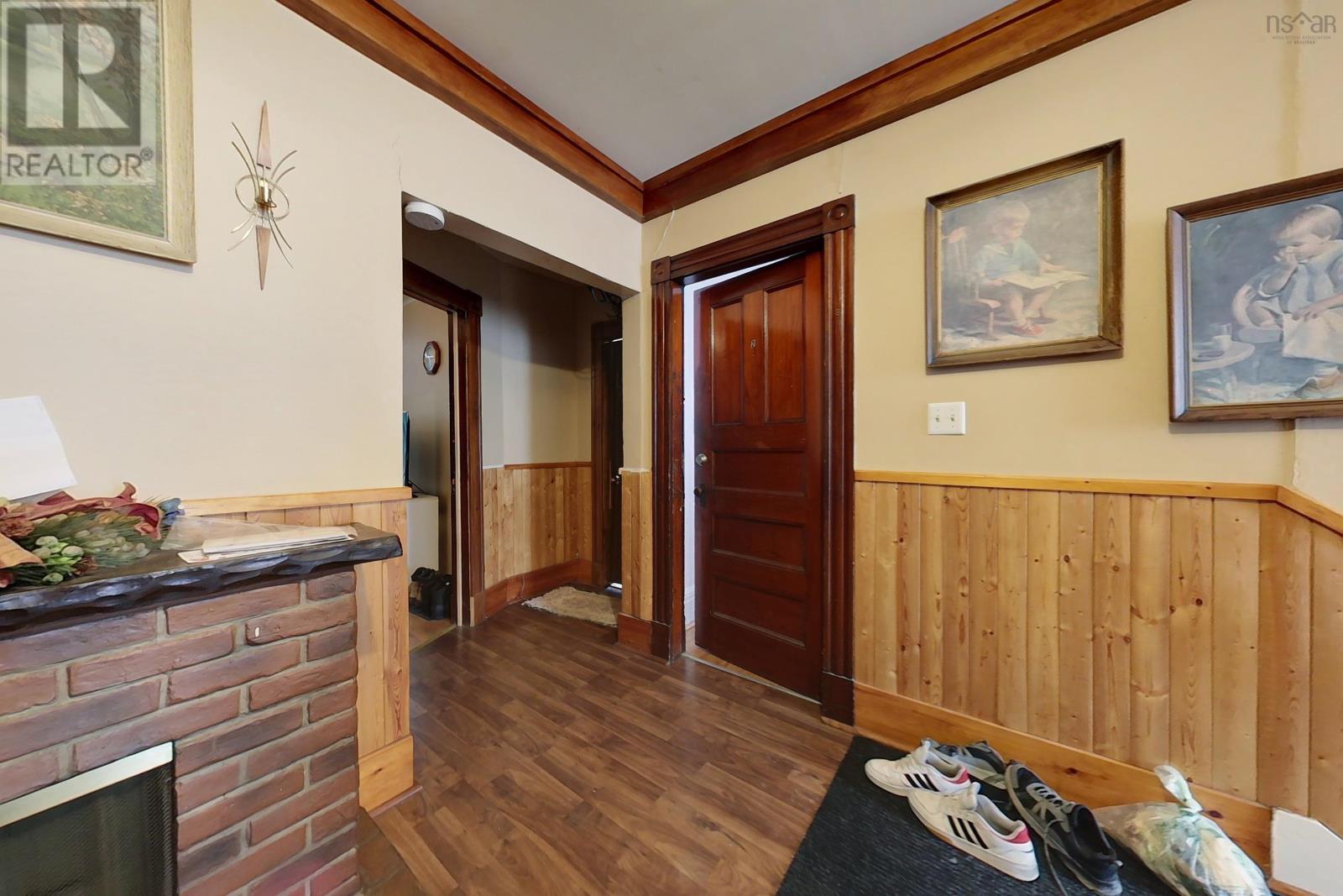 202 Victoria Street E, Amherst, Nova Scotia  B4H 1Y9 - Photo 24 - 202504947