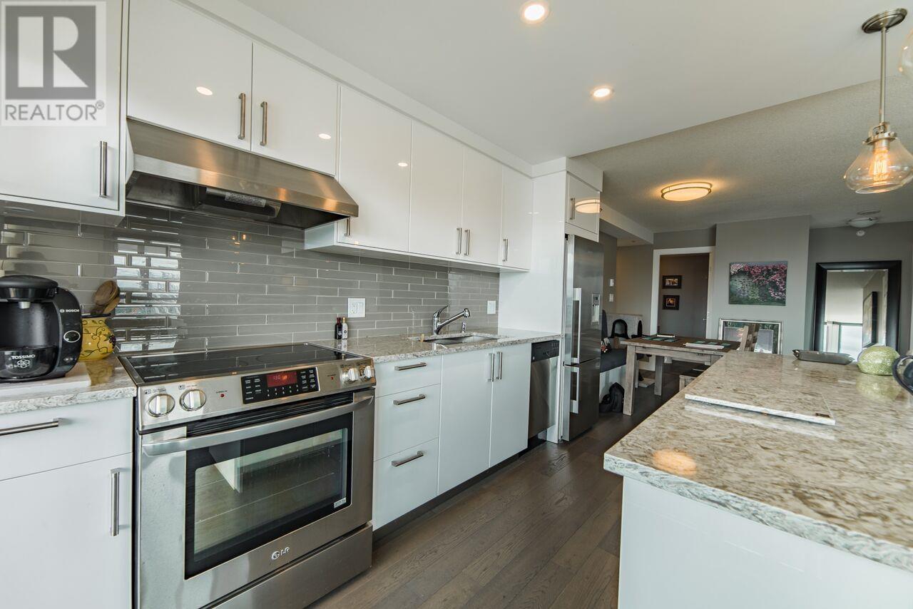 Listing Picture 5 of 15 : 2101 888 HAMILTON STREET, Vancouver / 溫哥華 - 魯藝地產 Yvonne Lu Group - MLS Medallion Club Member