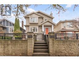 742 E 23RD AVENUE, Vancouver, British Columbia