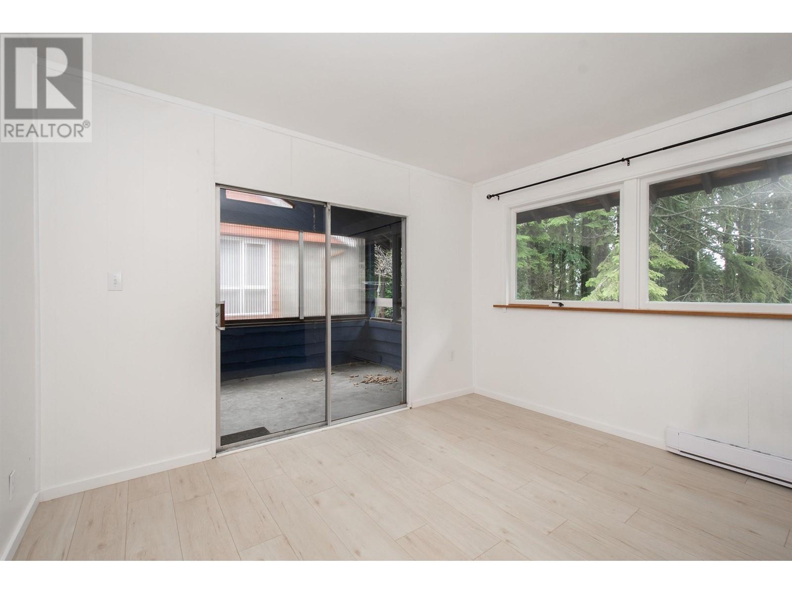 937 Montroyal Boulevard, North Vancouver, British Columbia  V7R 2G9 - Photo 19 - R2977933