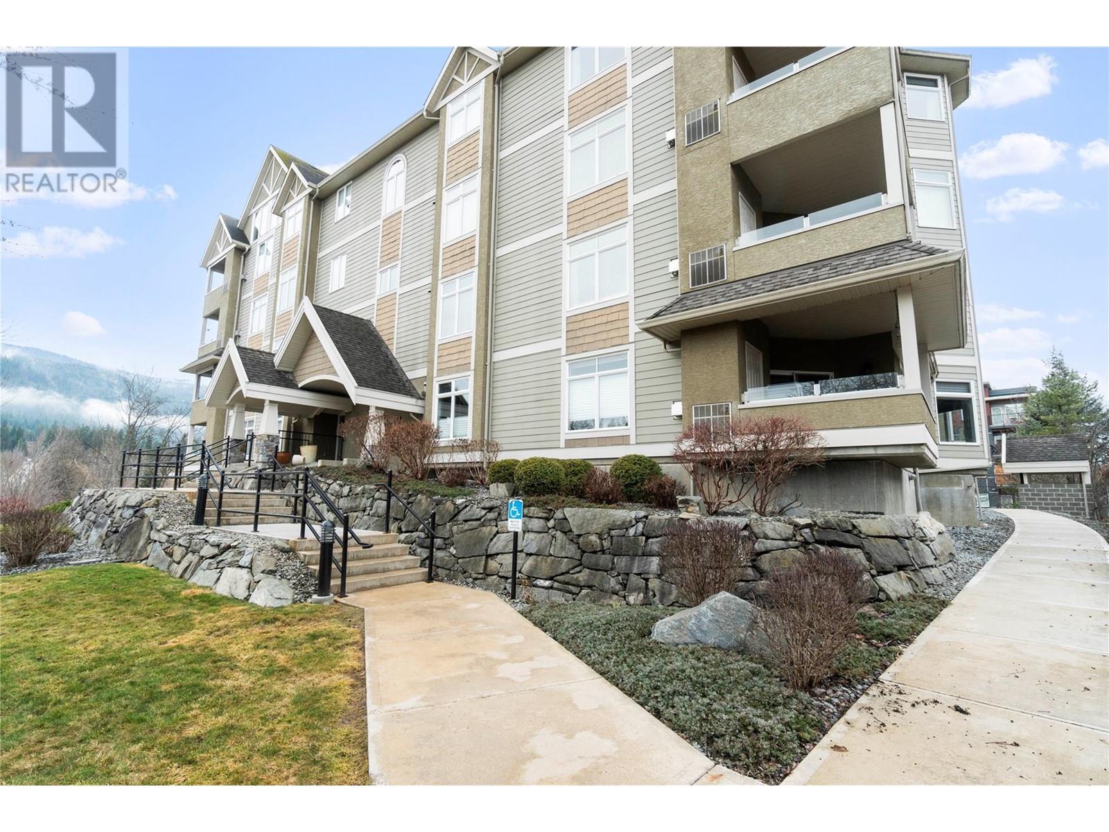 Property at 611 Shuswap Street SW Unit# 104 image 3