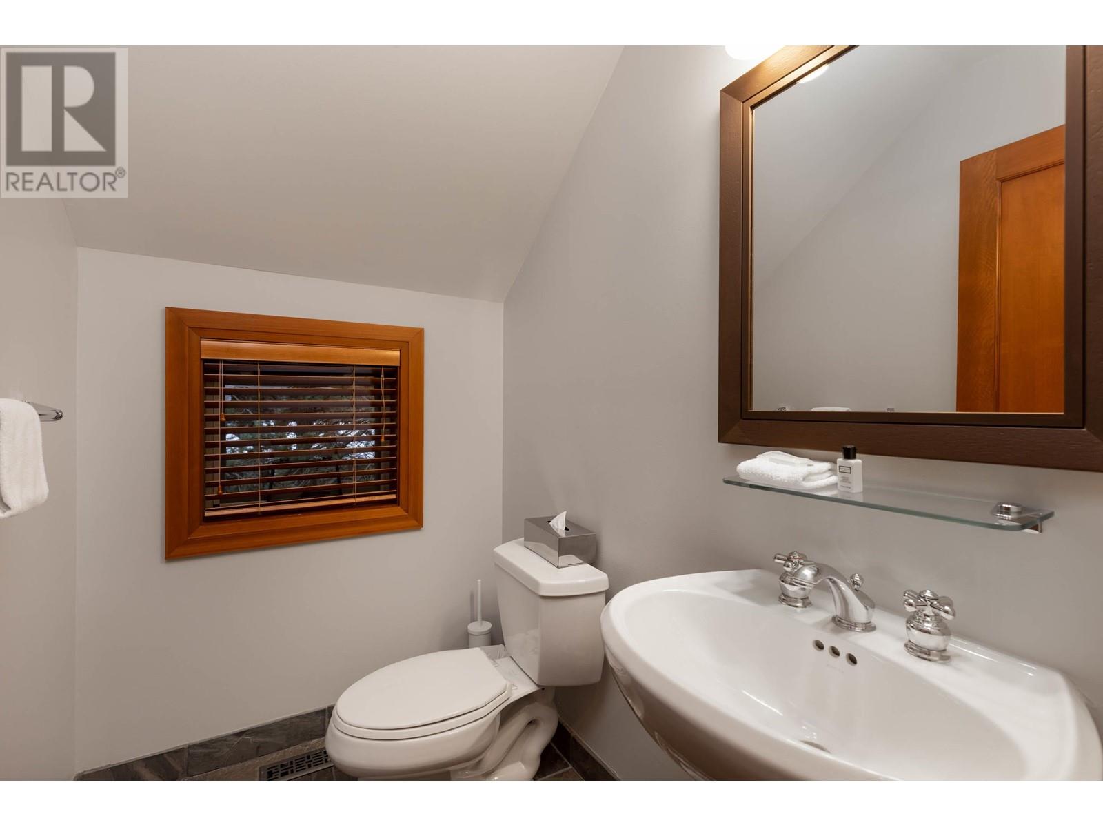 B 4847 Casabella Crescent, Whistler, British Columbia  V8E 0Z4 - Photo 19 - R2978170