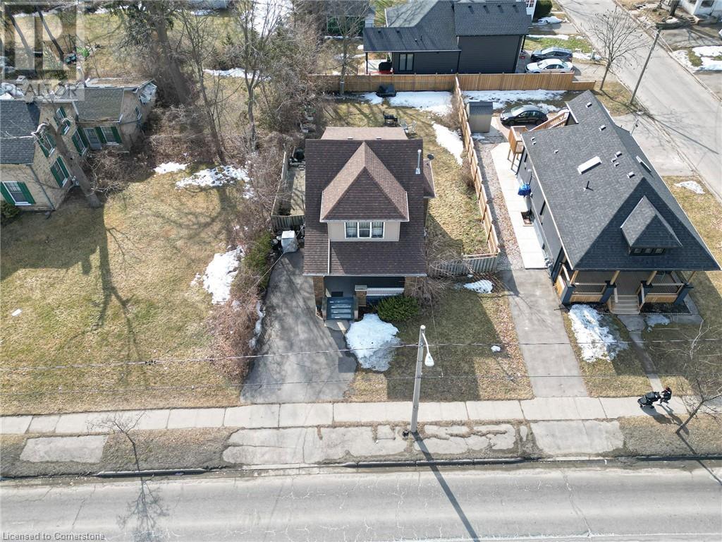 Property at 755 COLBORNE Street E image 3