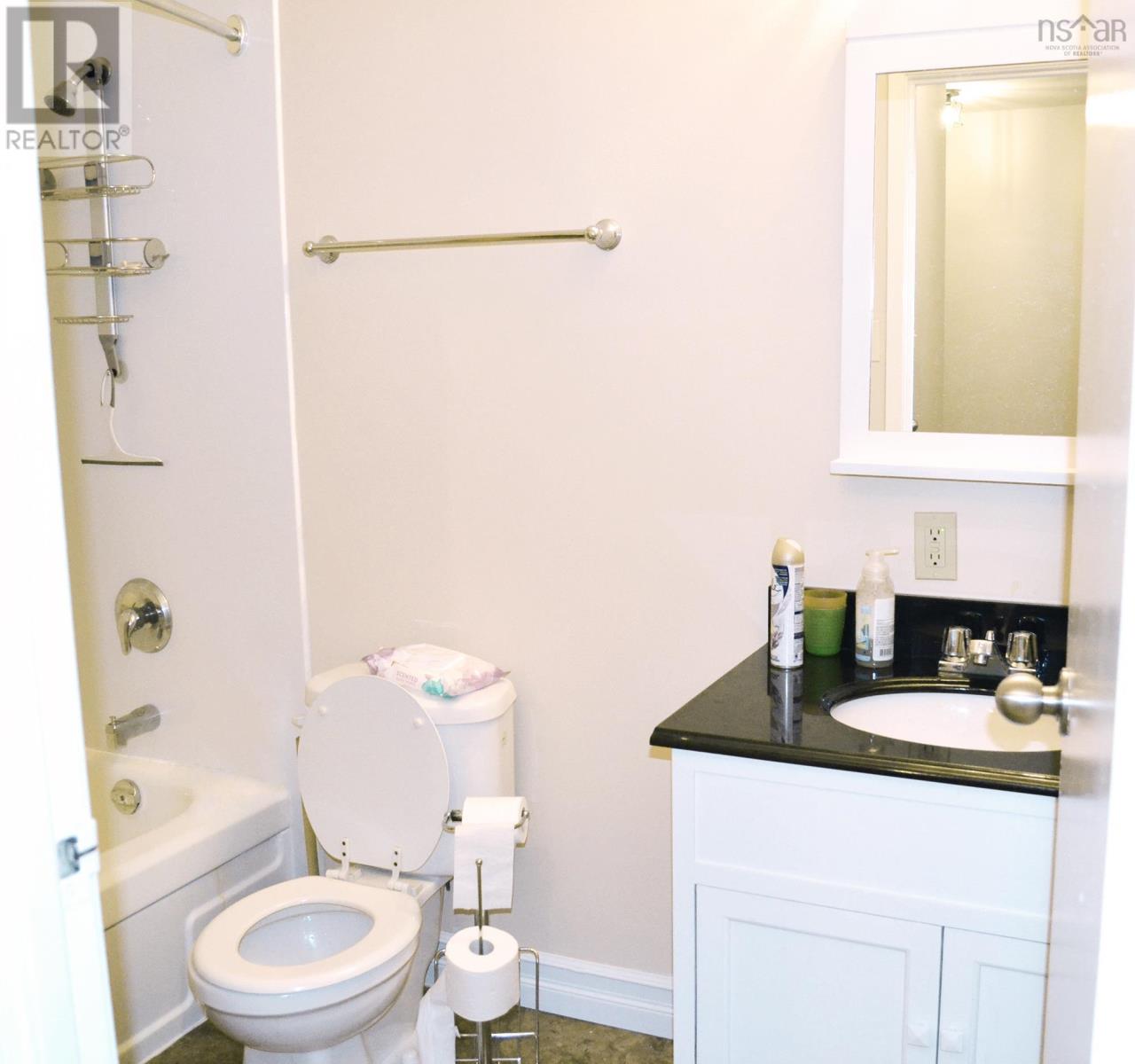 104 7 Jamieson Street, Dartmouth, Nova Scotia  B3A 4L2 - Photo 12 - 202504724