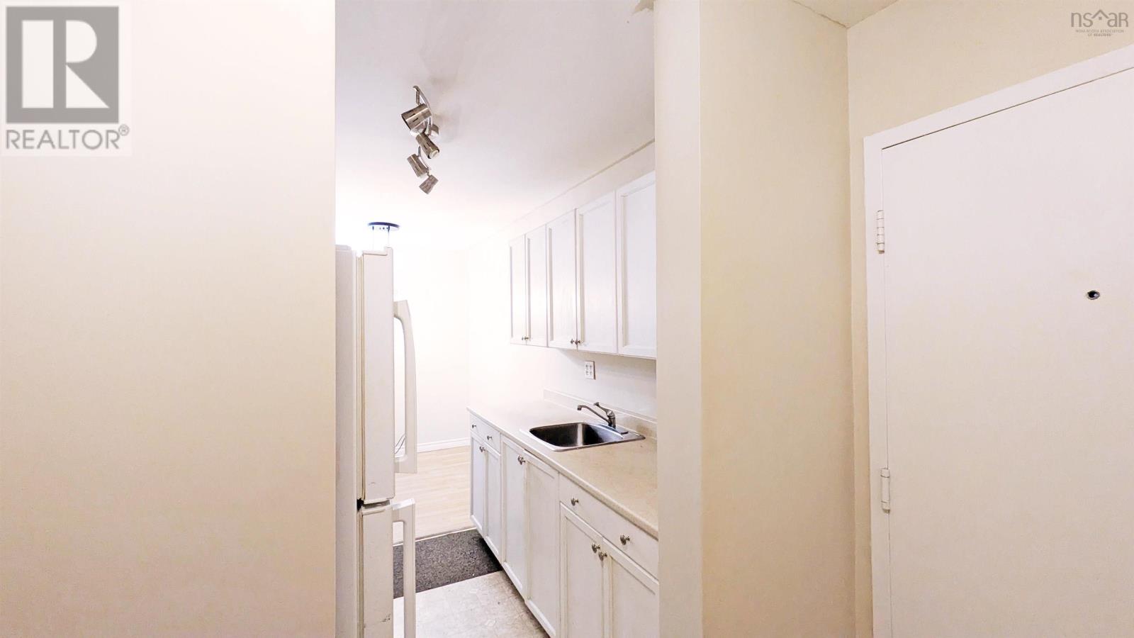 104 7 Jamieson Street, Dartmouth, Nova Scotia  B3A 4L2 - Photo 4 - 202504724