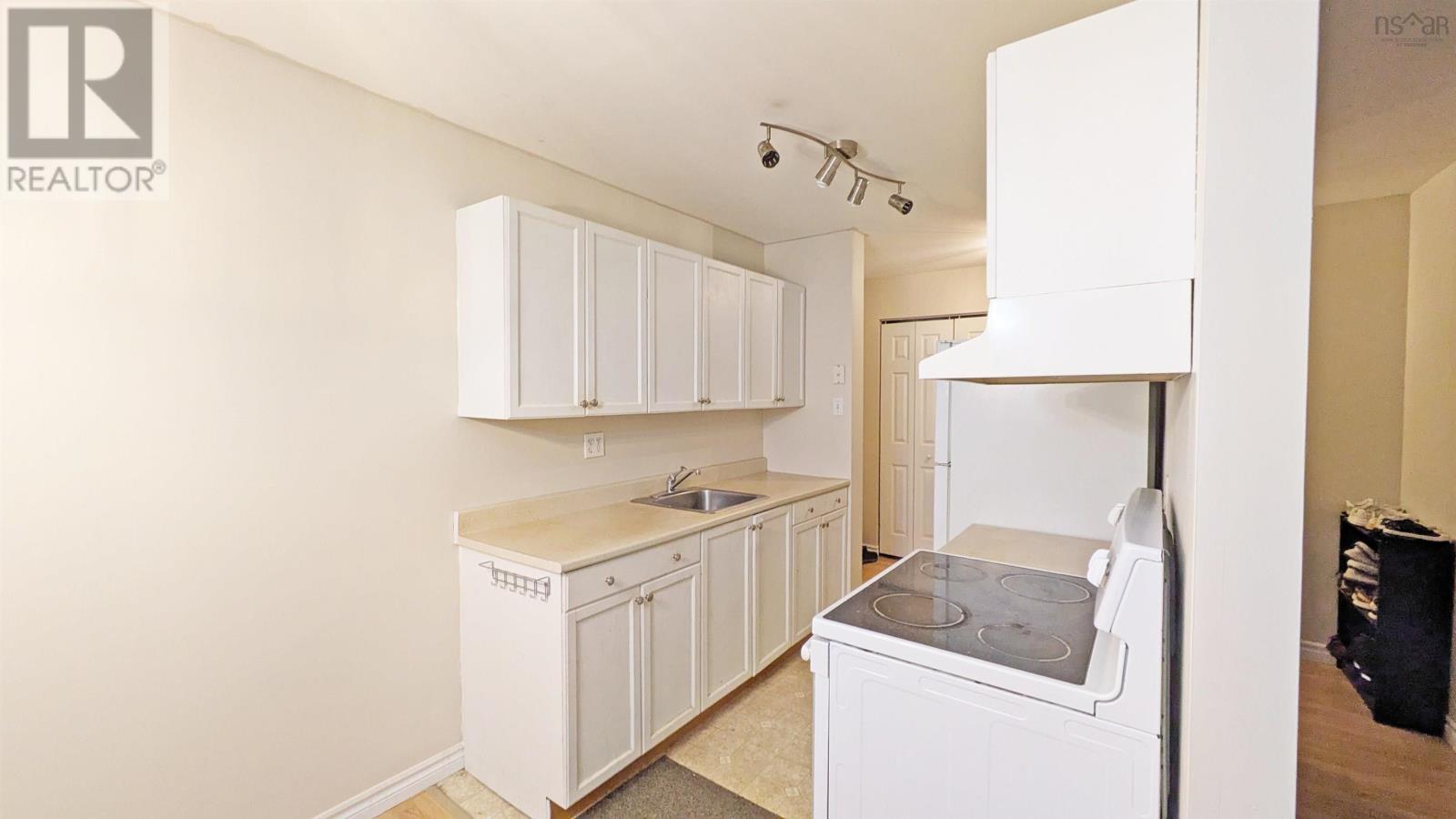 104 7 Jamieson Street, Dartmouth, Nova Scotia  B3A 4L2 - Photo 5 - 202504724