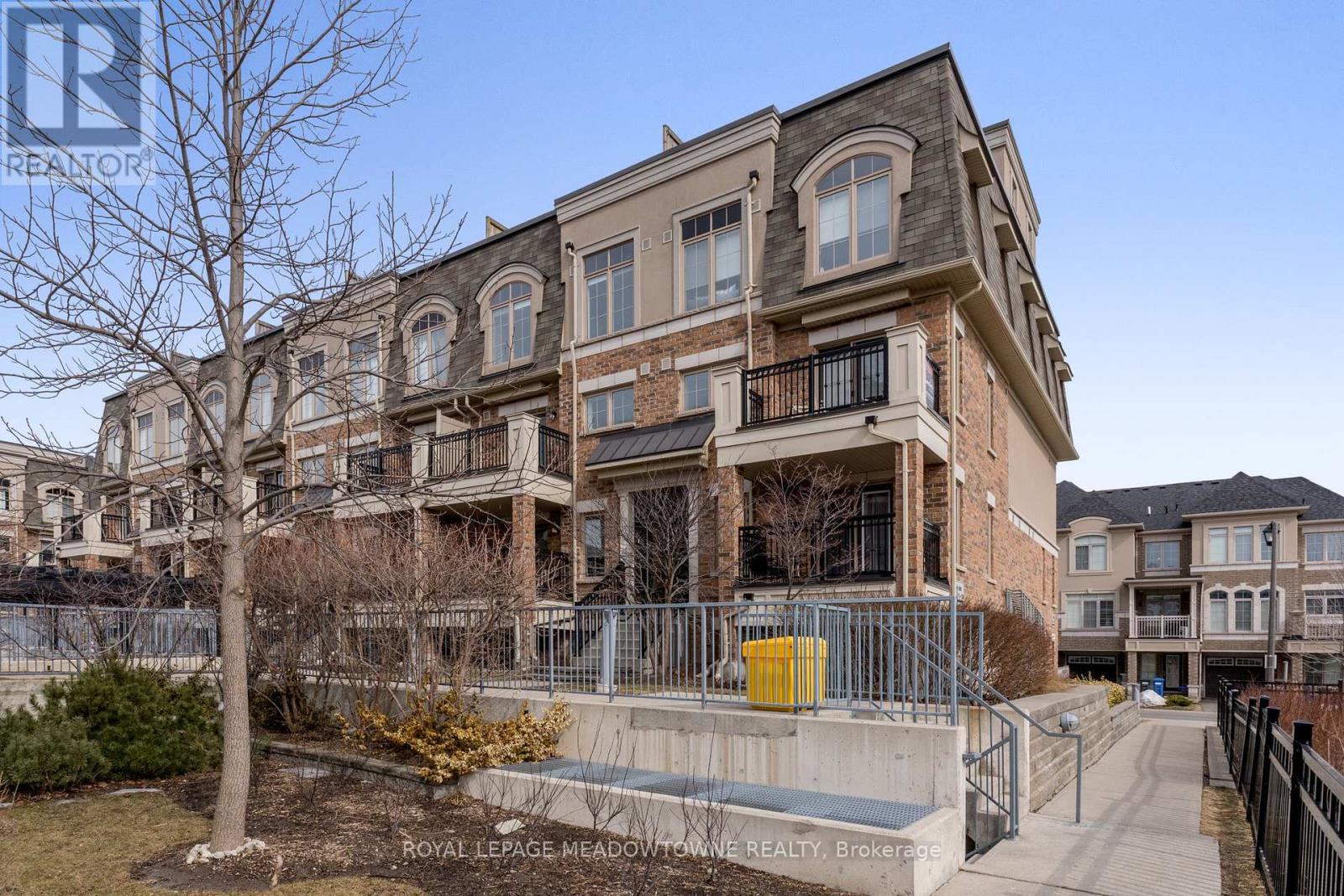 127 - 2441 GREENWICH DRIVE, Oakville, Ontario