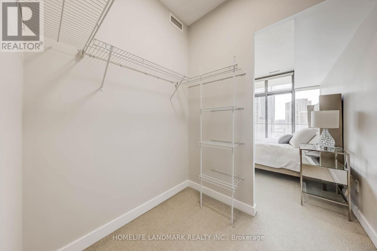 1405 - 33 Charles Street E, Toronto, Ontario  M4Y 0A2 - Photo 14 - C12020830