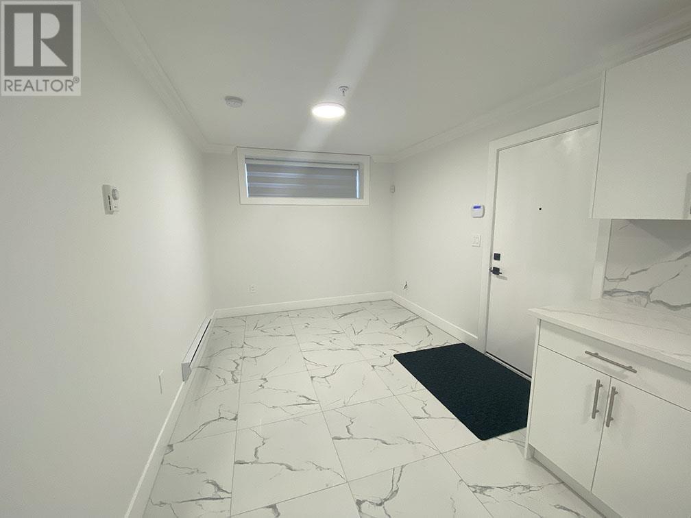 2 5575 Stamford Street, Vancouver, British Columbia  V5R 4K6 - Photo 1 - R2967201