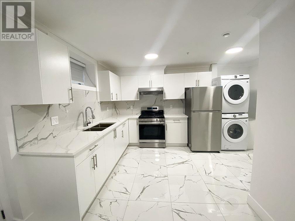 2 5575 Stamford Street, Vancouver, British Columbia  V5R 4K6 - Photo 2 - R2967201