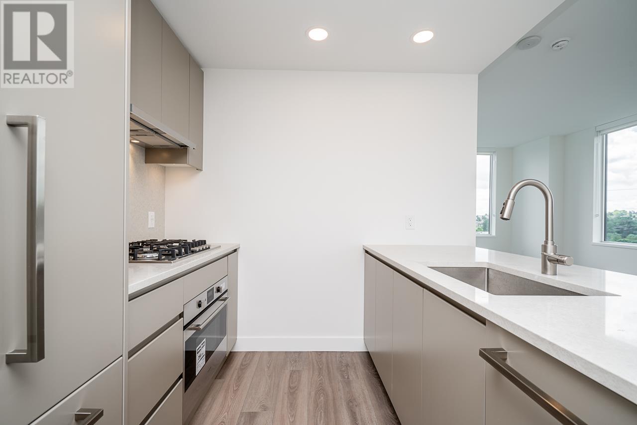 Listing Picture 8 of 39 : 704 4433 ALASKA STREET, Burnaby / 本拿比 - 魯藝地產 Yvonne Lu Group - MLS Medallion Club Member