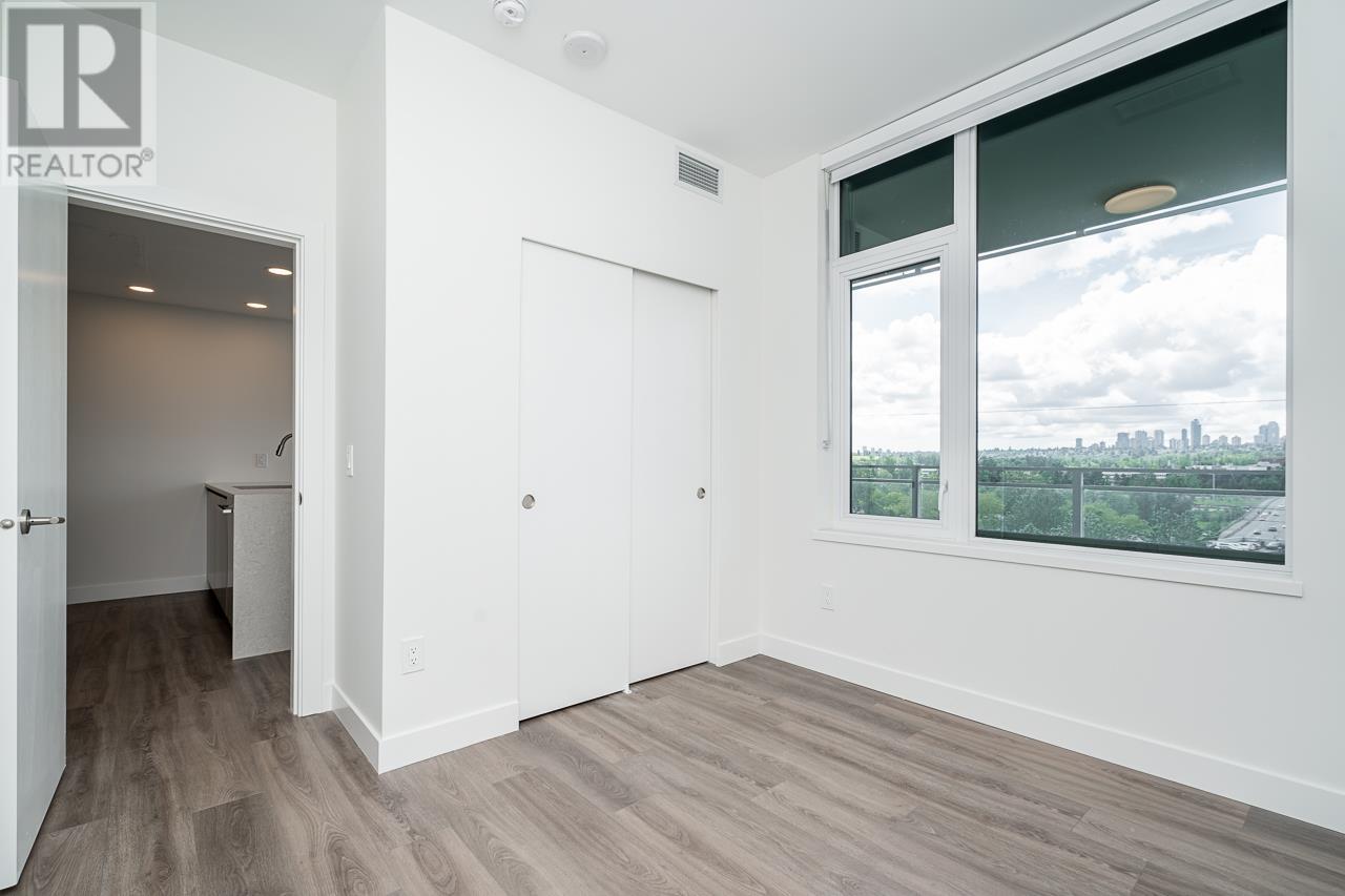 Listing Picture 20 of 39 : 704 4433 ALASKA STREET, Burnaby / 本拿比 - 魯藝地產 Yvonne Lu Group - MLS Medallion Club Member