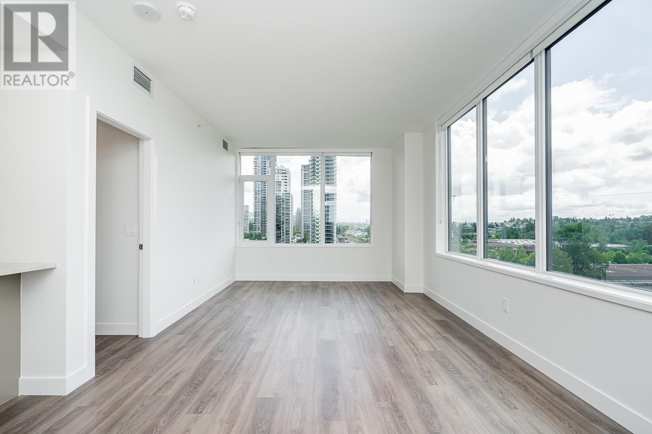Listing Picture 12 of 39 : 704 4433 ALASKA STREET, Burnaby / 本拿比 - 魯藝地產 Yvonne Lu Group - MLS Medallion Club Member