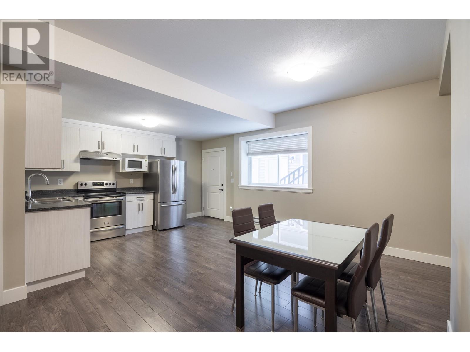 3521 Galloway Avenue, Coquitlam, British Columbia  V3E 0K3 - Photo 31 - R2977907