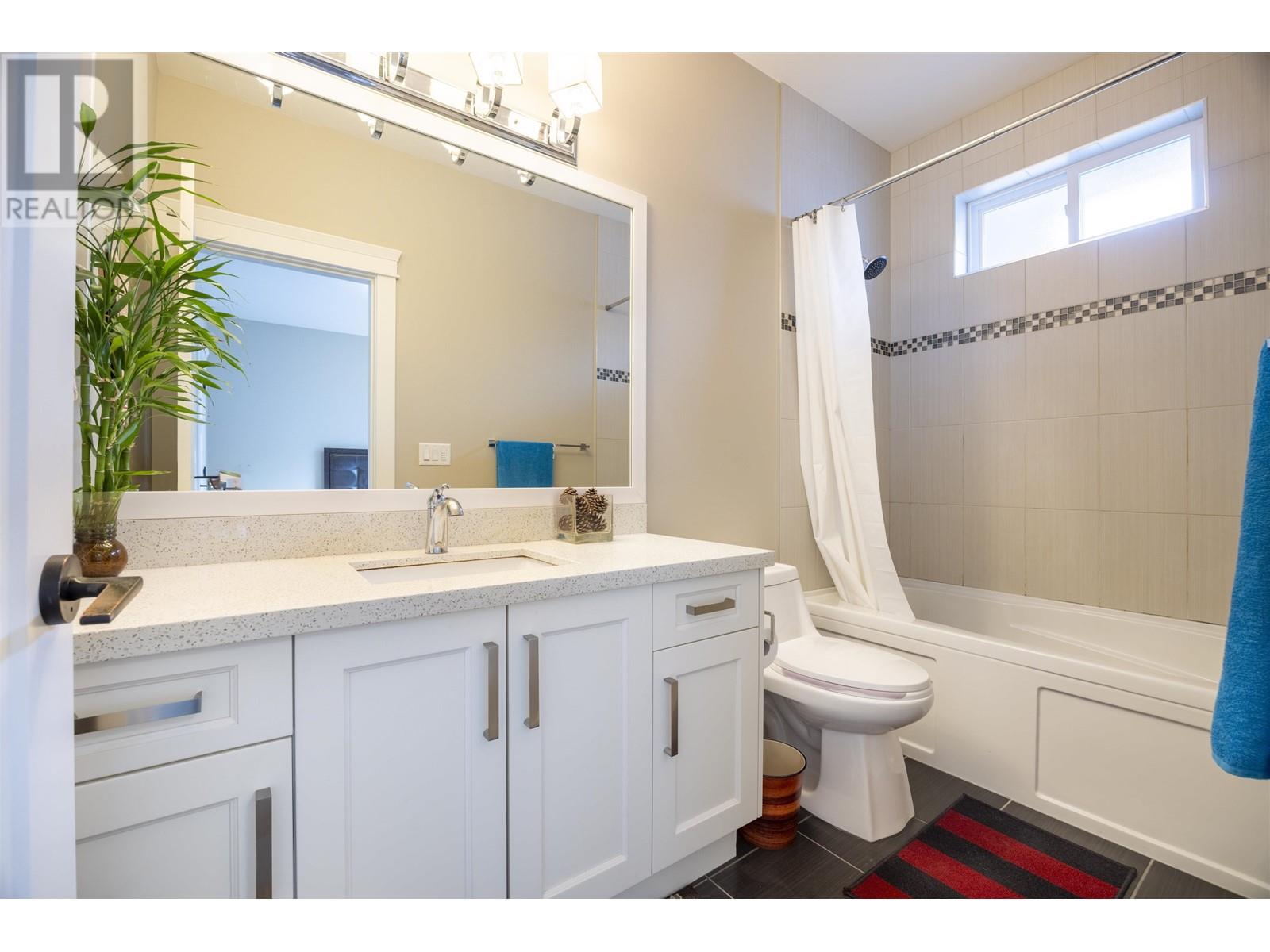3521 Galloway Avenue, Coquitlam, British Columbia  V3E 0K3 - Photo 25 - R2977907