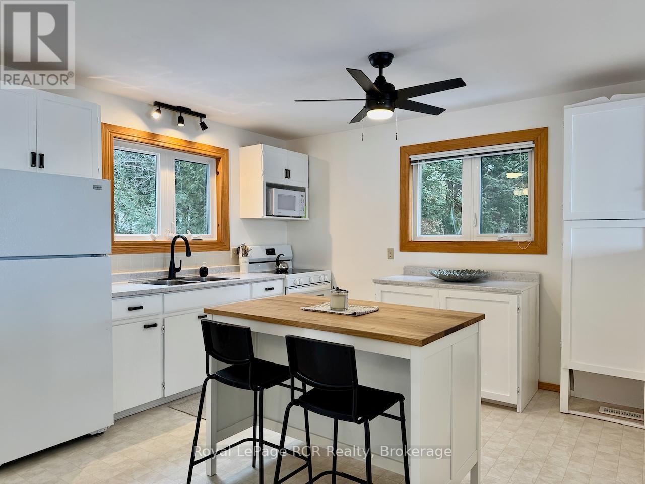 139 Ivy Drive, Georgian Bluffs, Ontario  N0H 2T0 - Photo 16 - X12020863