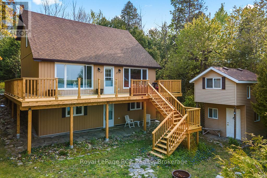 139 Ivy Drive, Georgian Bluffs, Ontario  N0H 2T0 - Photo 2 - X12020863