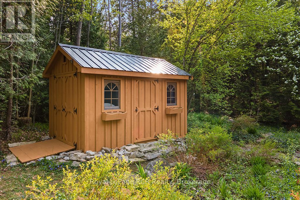 139 Ivy Drive, Georgian Bluffs, Ontario  N0H 2T0 - Photo 38 - X12020863
