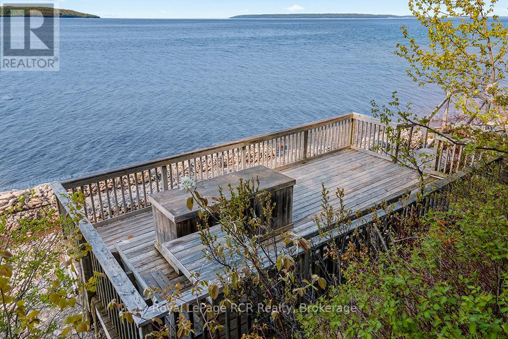 139 Ivy Drive, Georgian Bluffs, Ontario  N0H 2T0 - Photo 4 - X12020863