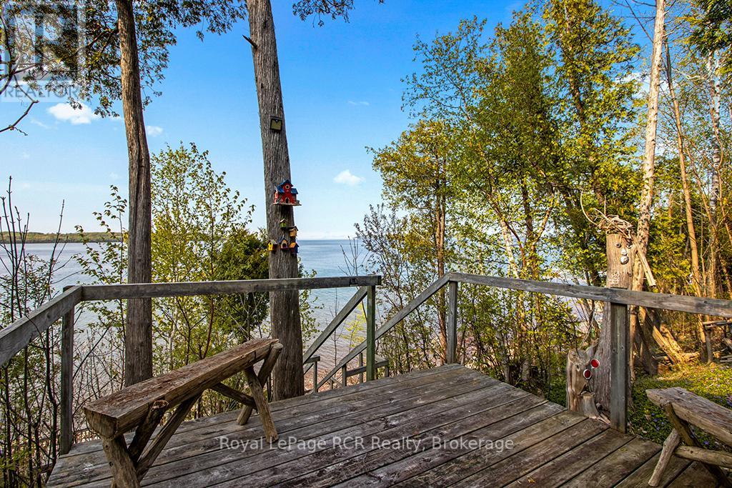 139 Ivy Drive, Georgian Bluffs, Ontario  N0H 2T0 - Photo 40 - X12020863