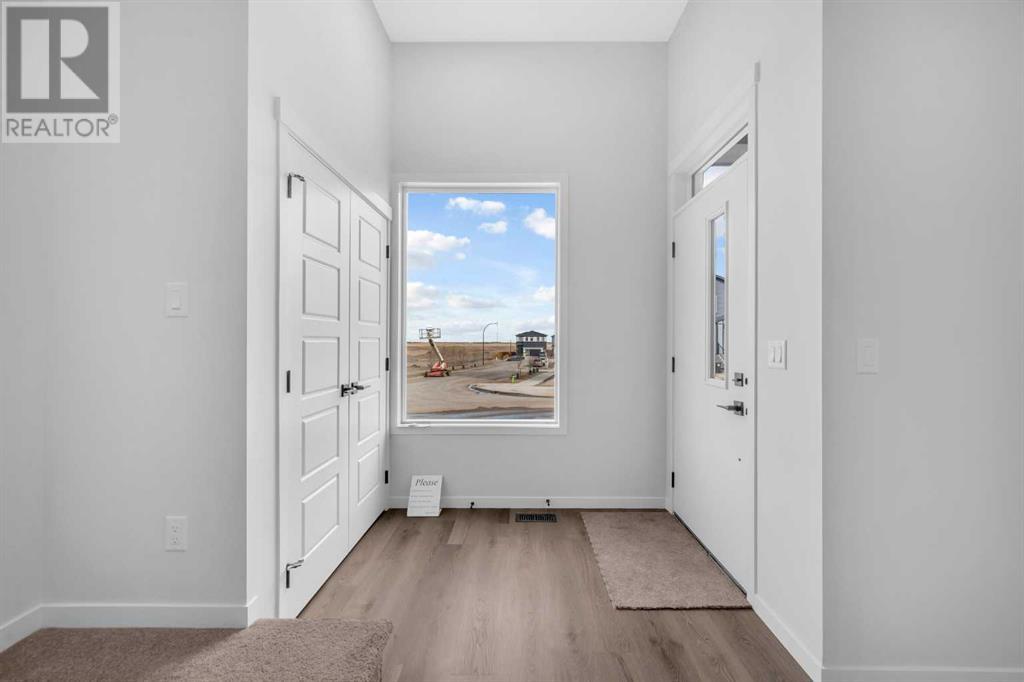 Property at 169 Edith Way NW image 4