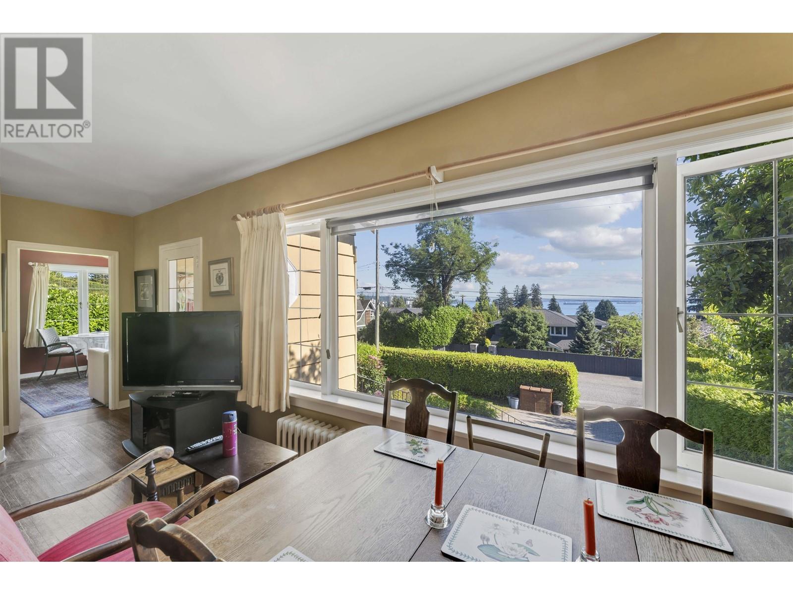 2441 Nelson Avenue, West Vancouver, British Columbia  V7V 2R3 - Photo 16 - R2954472