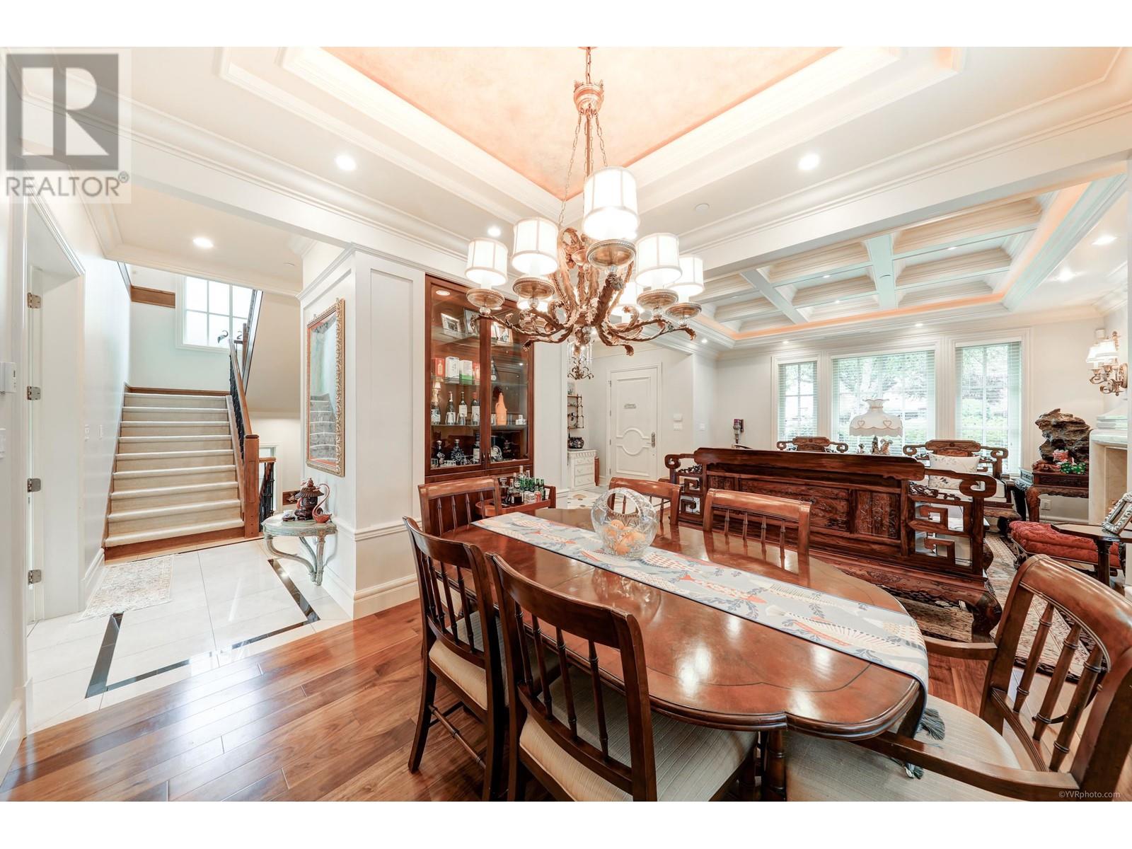 Listing Picture 12 of 36 : 1922 W 44TH AVENUE, Vancouver / 溫哥華 - 魯藝地產 Yvonne Lu Group - MLS Medallion Club Member