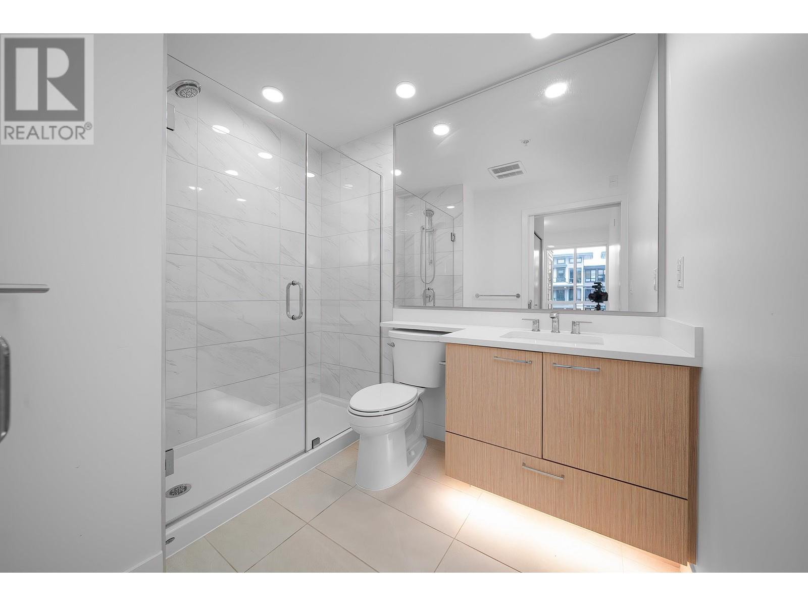 518 7588 16th Street, Burnaby, British Columbia  V3N 0H8 - Photo 6 - R2974833
