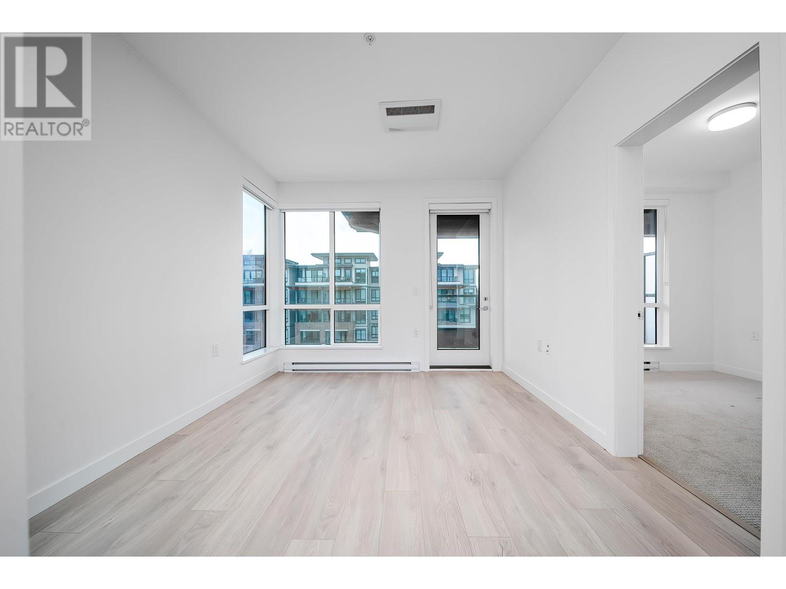 518 7588 16th Street, Burnaby, British Columbia  V3N 0H8 - Photo 14 - R2974833