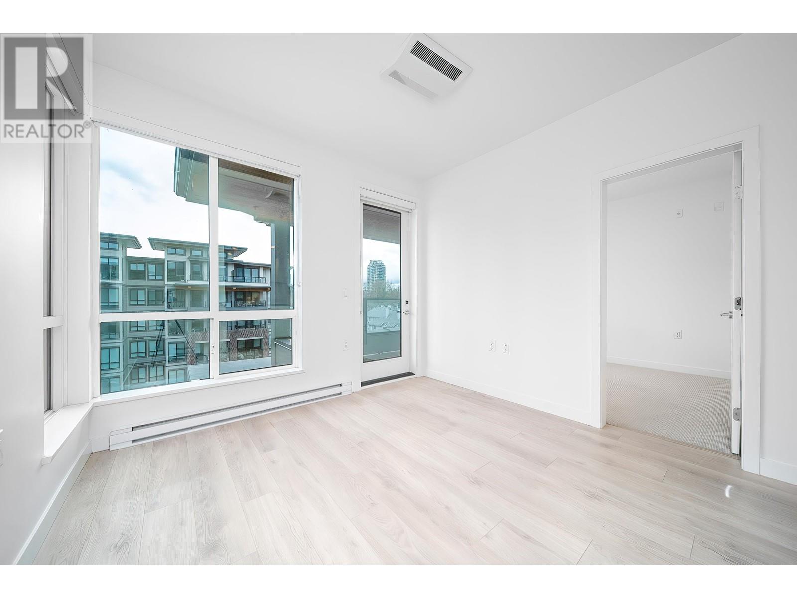 518 7588 16th Street, Burnaby, British Columbia  V3N 0H8 - Photo 13 - R2974833