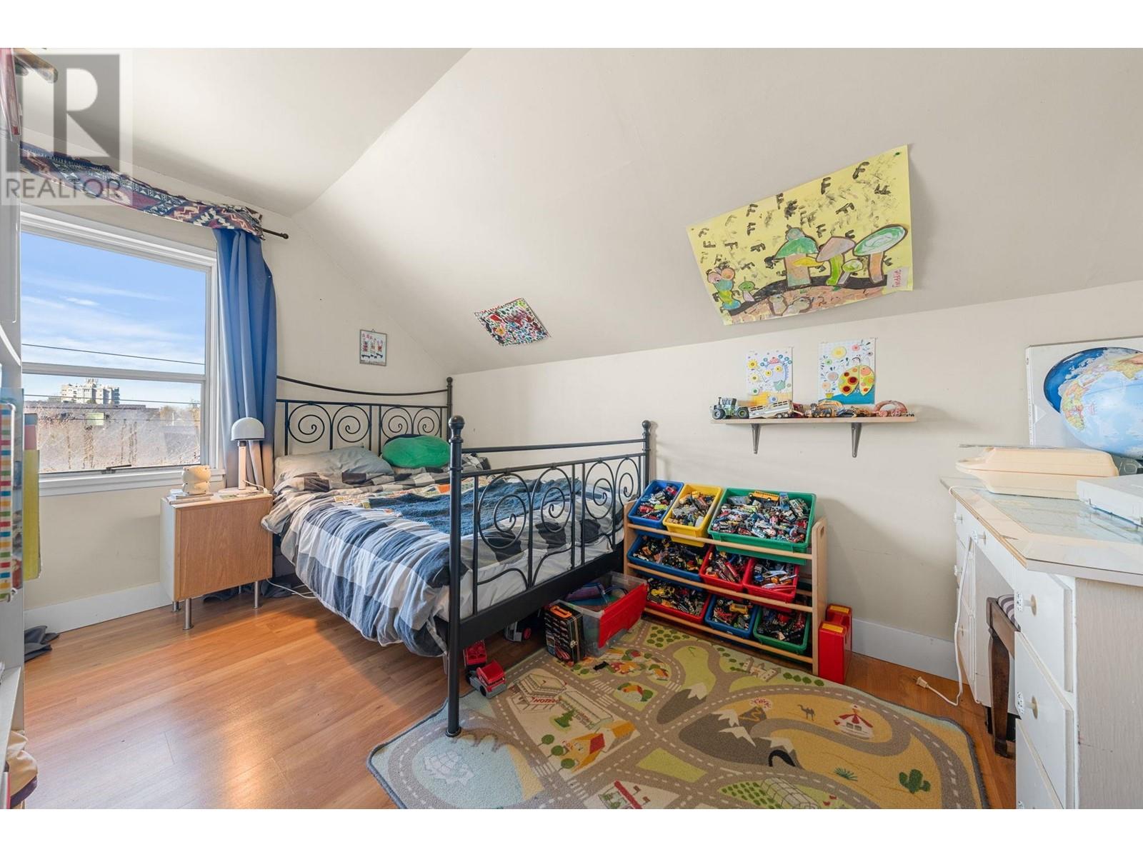 2110 Ferndale Street, Vancouver, British Columbia  V5L 1Y4 - Photo 19 - R2975503