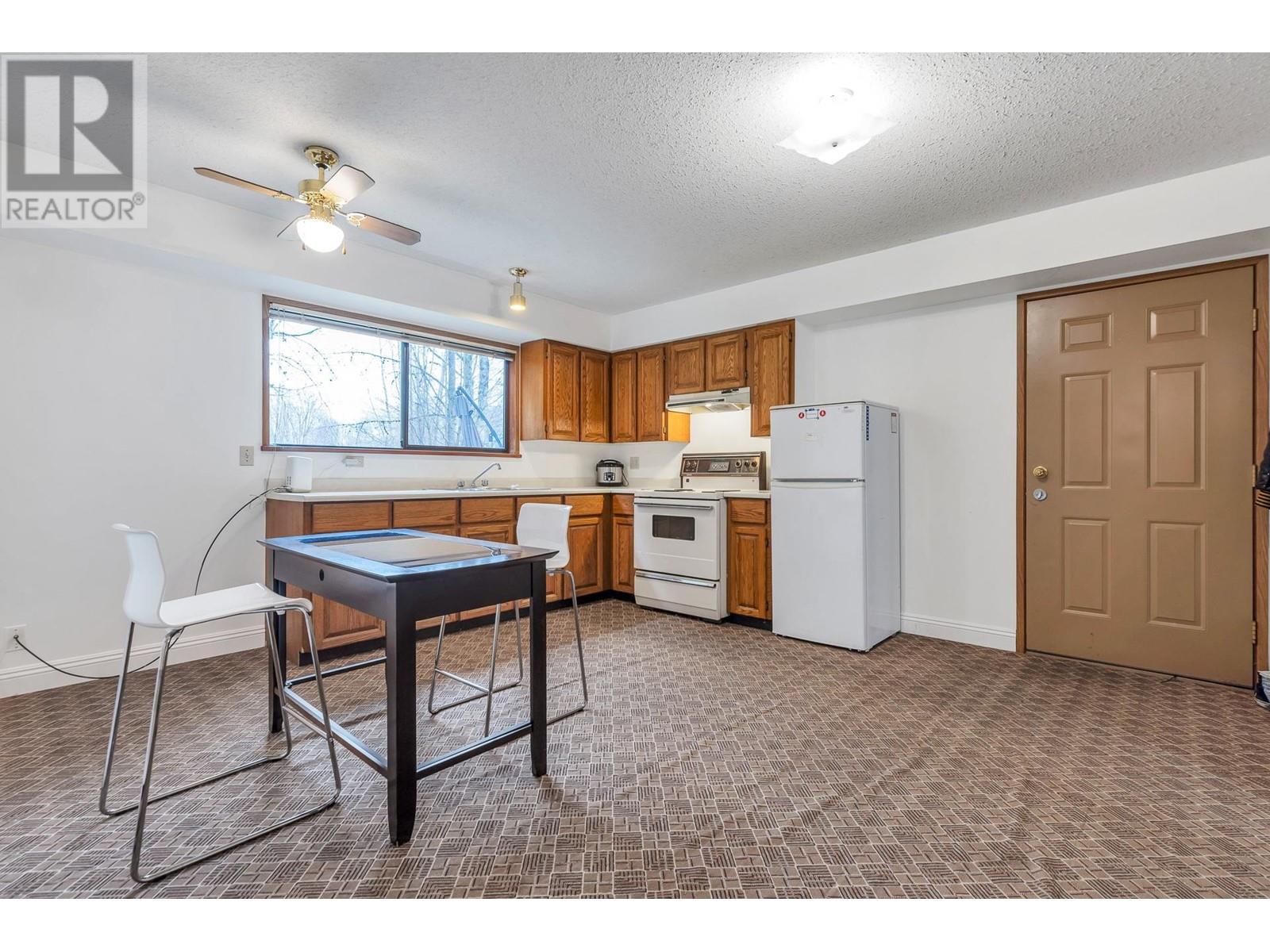 3775 Lincoln Avenue, Coquitlam, British Columbia  V3E 3H8 - Photo 9 - R2977520