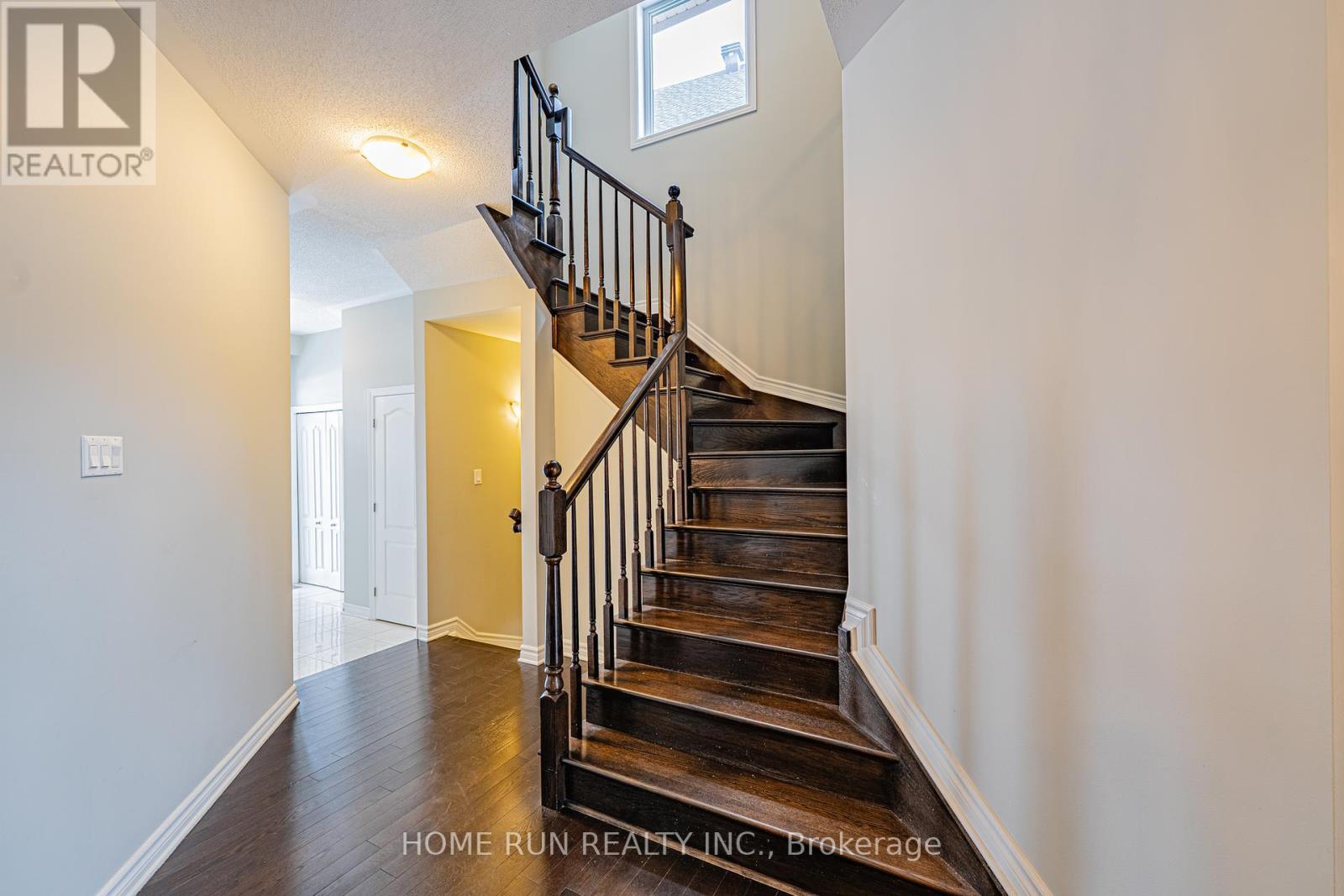 1422 CARRONBRIDGE CIRCLE Ottawa