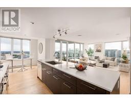 1706 7988 ACKROYD ROAD, Richmond, British Columbia