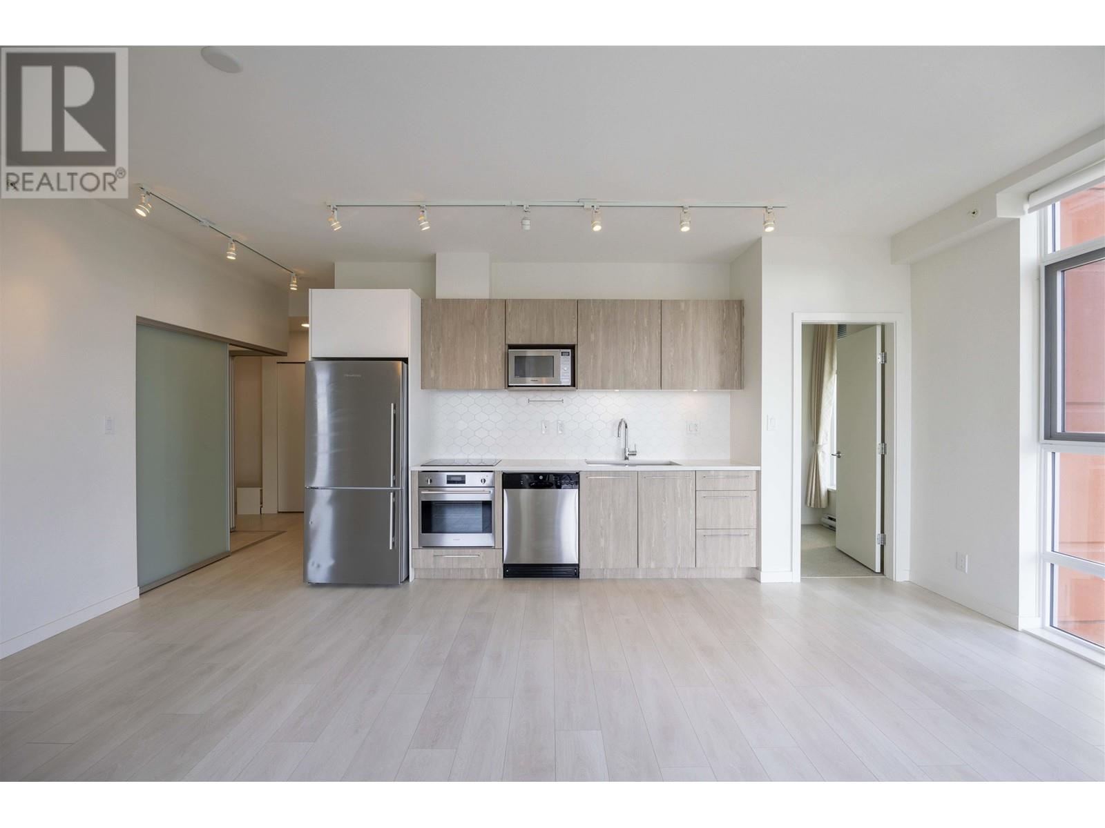 1601 691 North Road, Coquitlam, British Columbia  V3J 0H9 - Photo 9 - R2965369