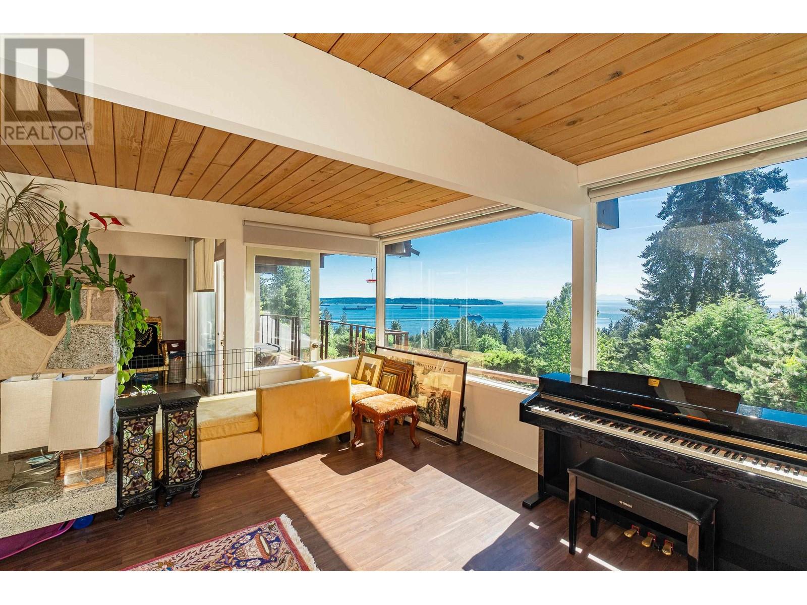 2664 Rosebery Avenue, West Vancouver, British Columbia  V7V 3A2 - Photo 9 - R2956937