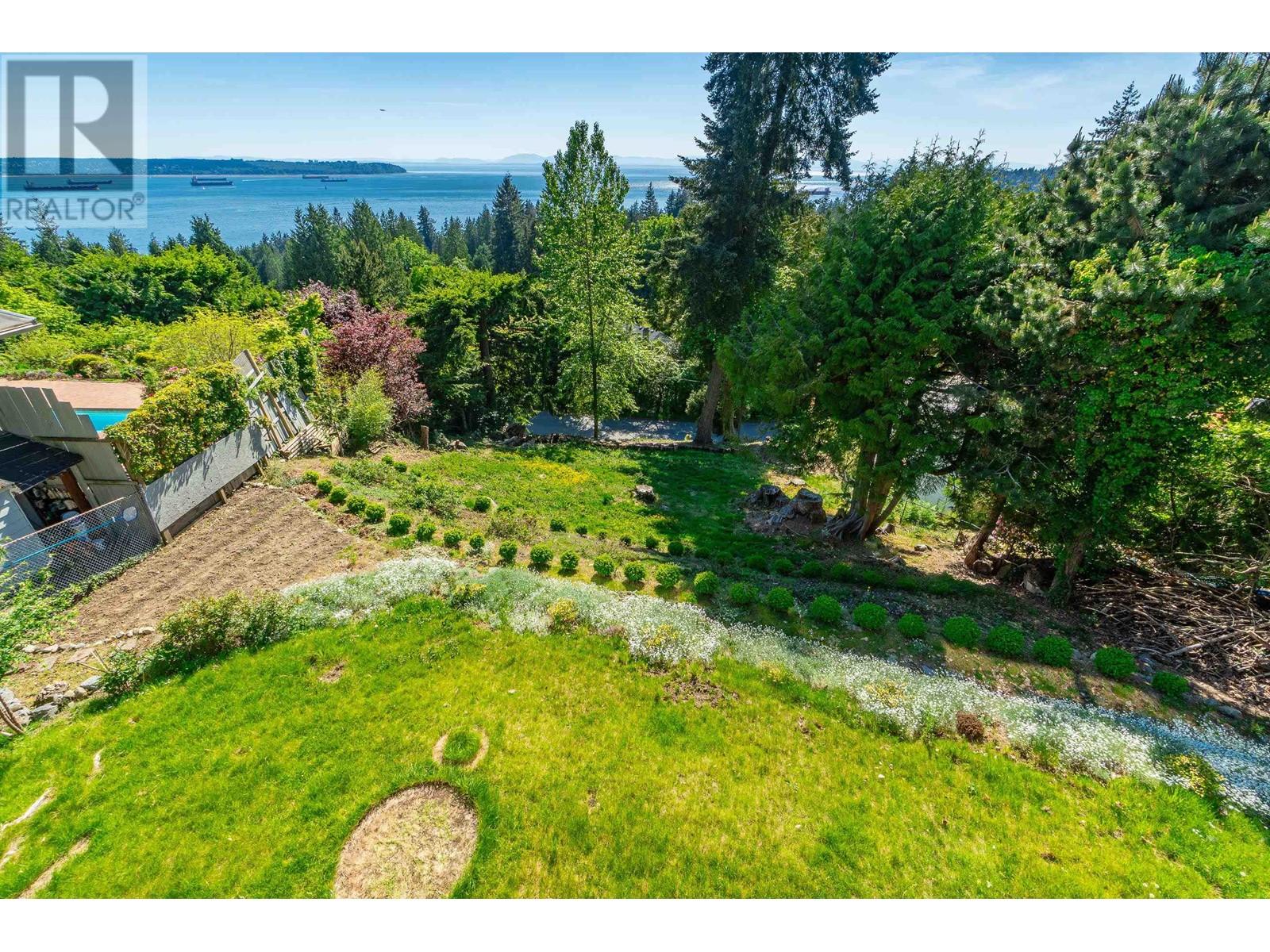 2664 Rosebery Avenue, West Vancouver, British Columbia  V7V 3A2 - Photo 21 - R2956937