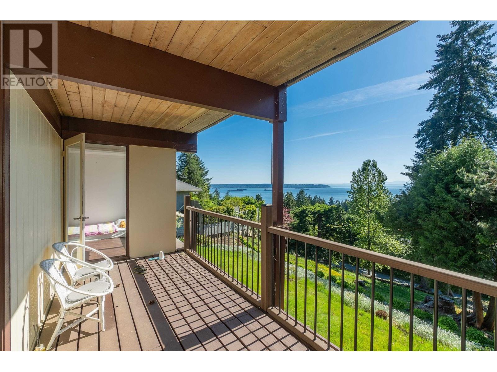 2664 Rosebery Avenue, West Vancouver, British Columbia  V7V 3A2 - Photo 25 - R2956937