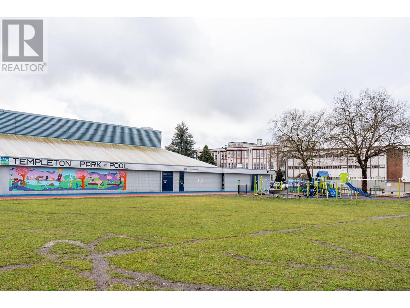 Listing Picture 35 of 36 : 2539 E GEORGIA STREET, Vancouver / 溫哥華 - 魯藝地產 Yvonne Lu Group - MLS Medallion Club Member