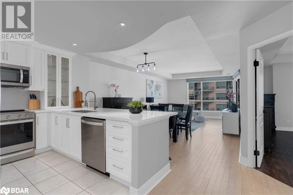 2 Toronto Street Unit# Ph1-4, Barrie, Ontario  L4N 9R2 - Photo 10 - 40700889