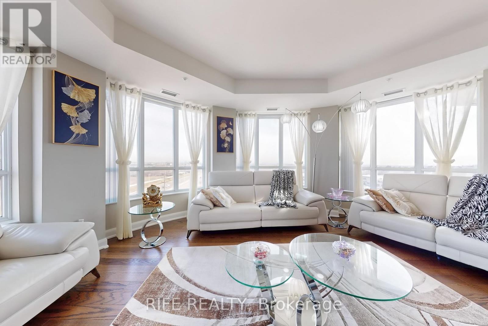 Property at 621 - 2480 PRINCE MICHAEL DRIVE image 4