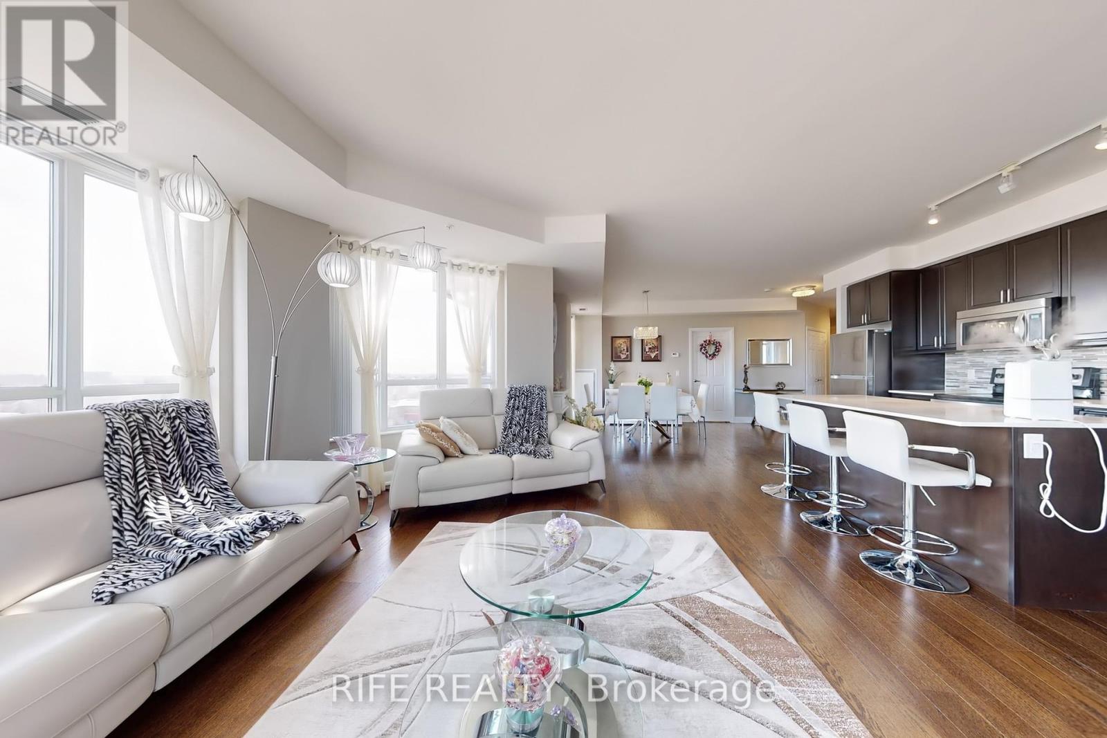 Property at 621 - 2480 PRINCE MICHAEL DRIVE image 5