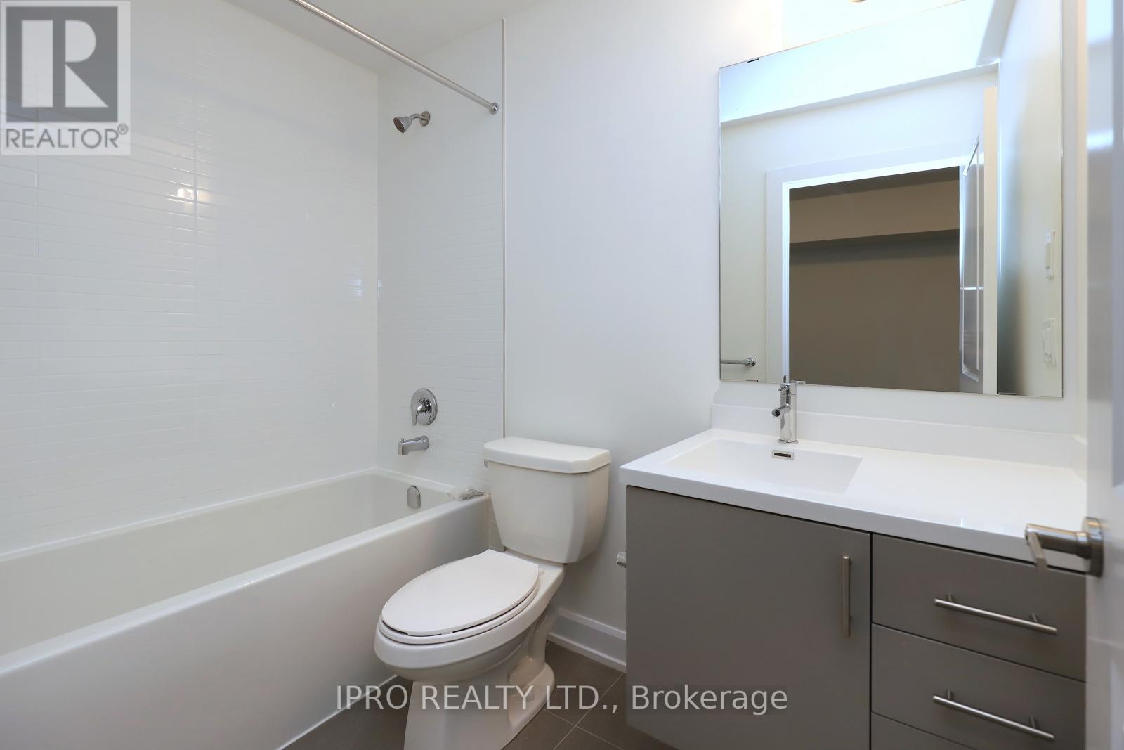 202 - 3200 William Coltson Avenue, Oakville, Ontario  L6H 7C2 - Photo 17 - W12020975