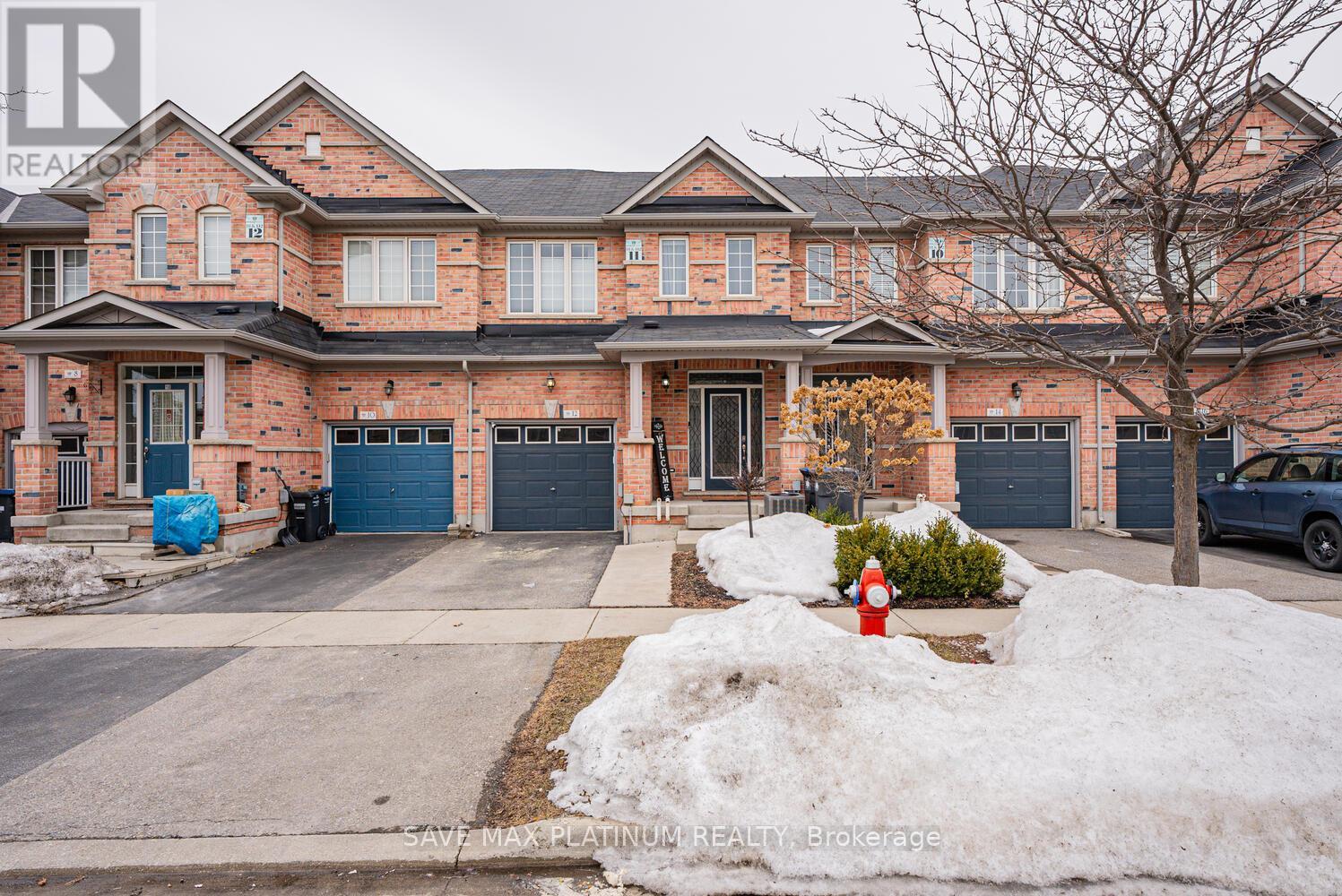 12 HATTON COURT, Brampton, Ontario