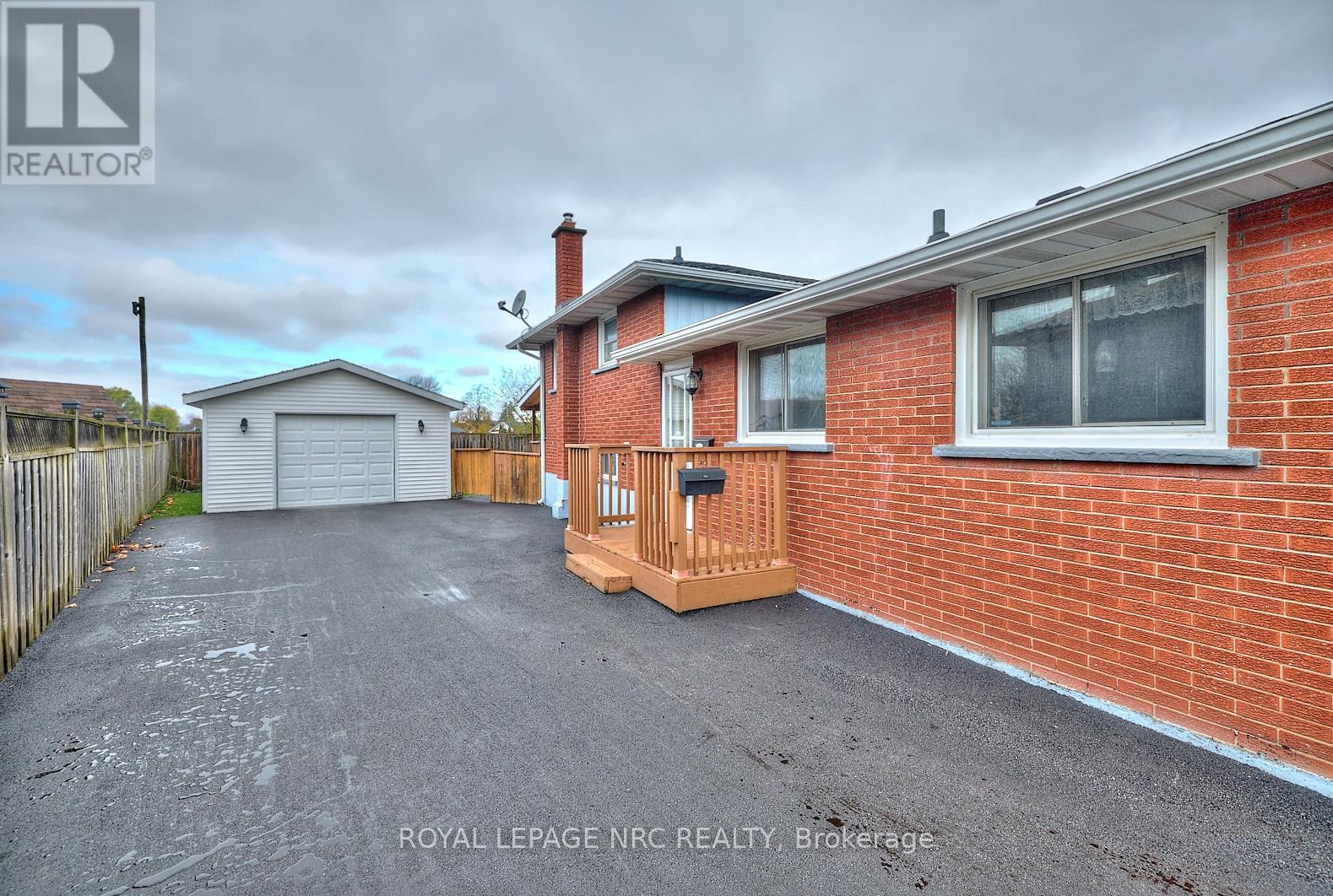 7405 Susan Crescent, Niagara Falls, Ontario  L2G 3H5 - Photo 10 - X12020989