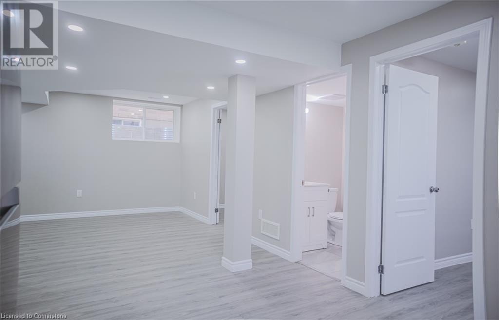 14 Waterbow Trail, Kitchener, Ontario  N2A 0K7 - Photo 43 - 40706508