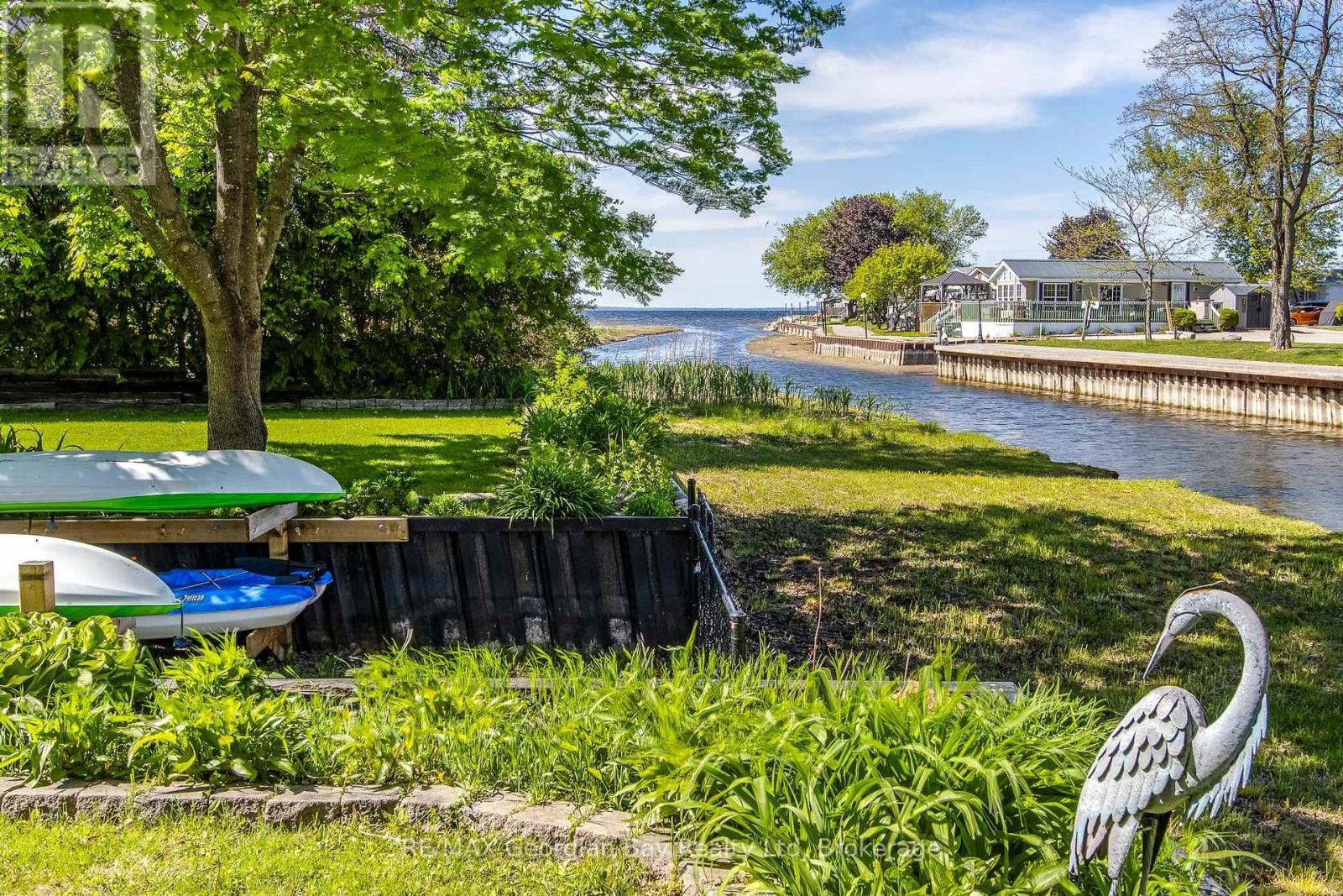 51 Vents Beach Road, Tay, Ontario  L0K 2A0 - Photo 4 - S12018820