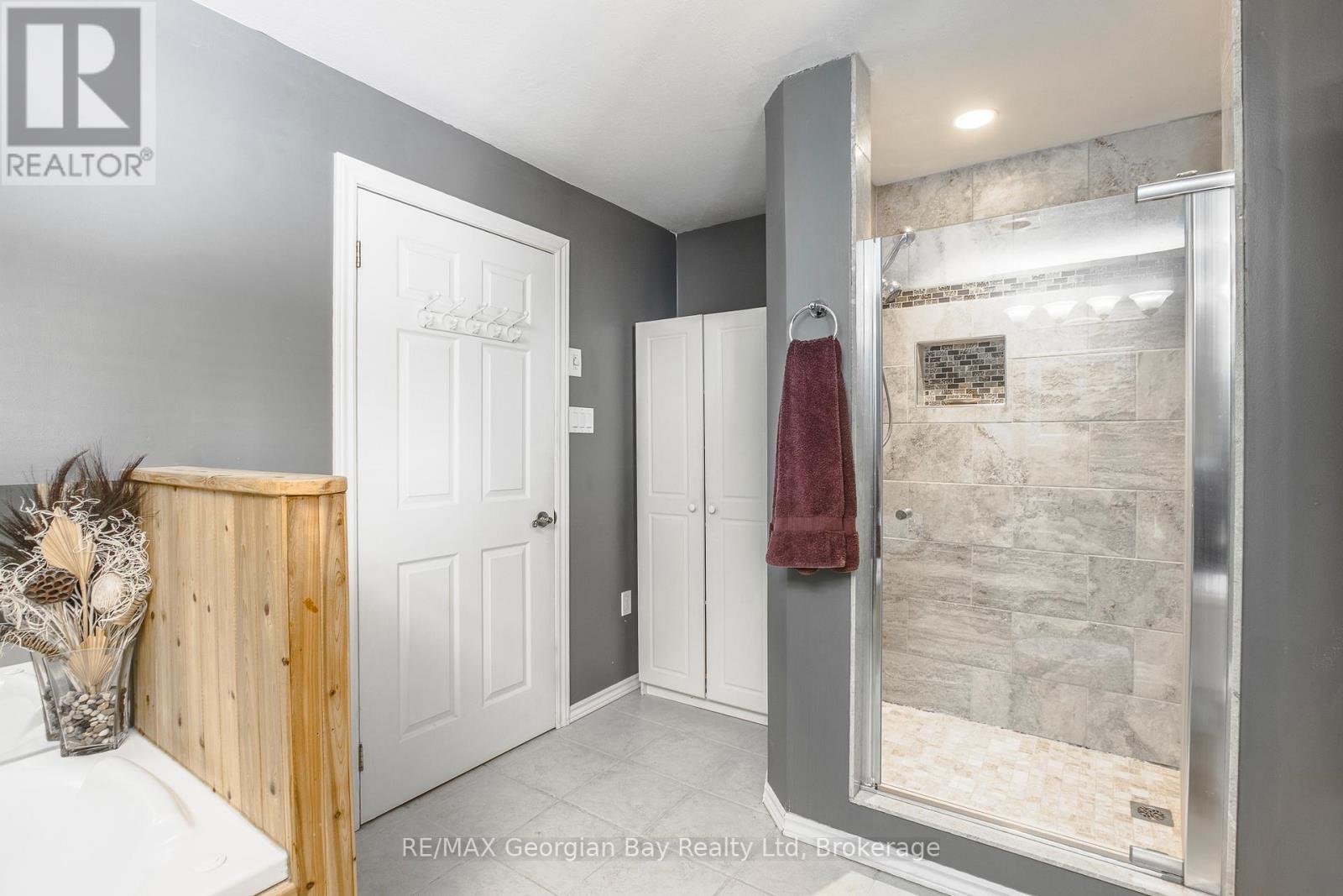 51 Vents Beach Road, Tay, Ontario  L0K 2A0 - Photo 31 - S12018820