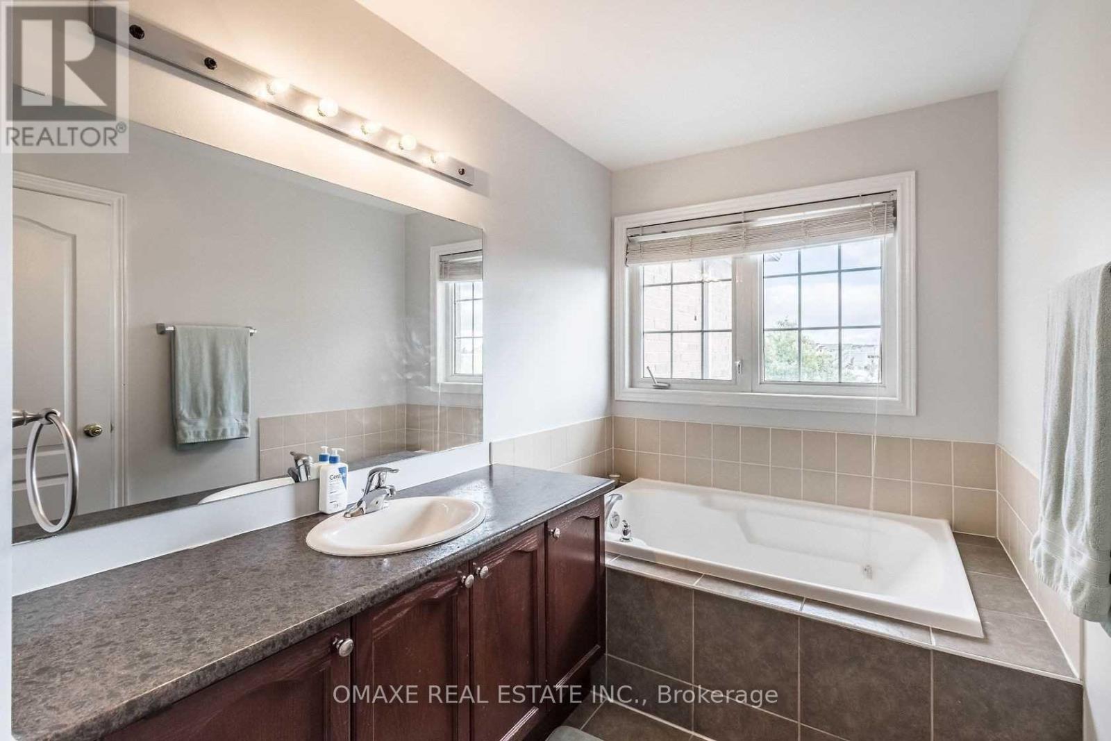 31 Cedarbrook Road, Brampton, Ontario  L6R 0W8 - Photo 28 - W12021037